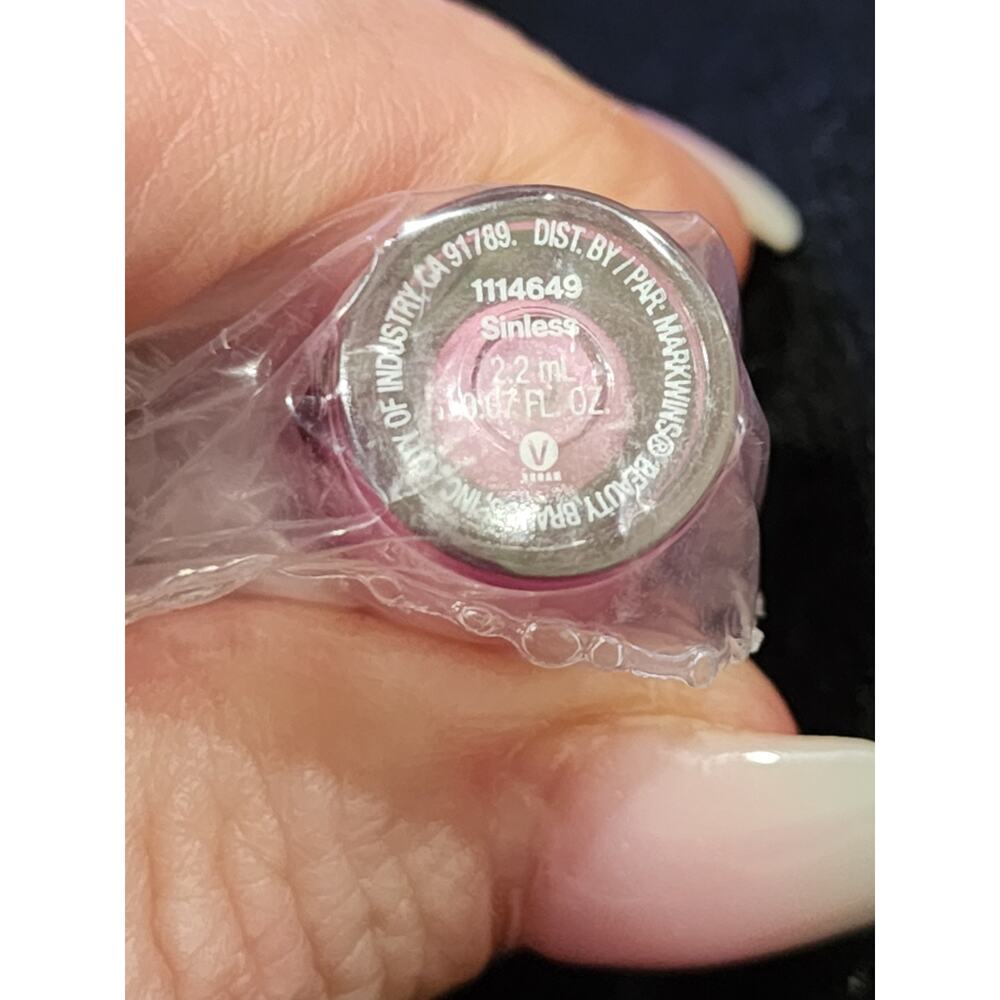 Wet N Wild MegaSlicks Lip GlossSinless, Pink shimmer (2) - Picture 5 of 7